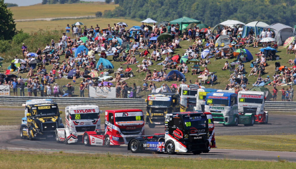 thruxton truck racing