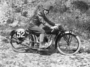 Indian's TT Scouts - Freddie Dixon and his 1920 Scout